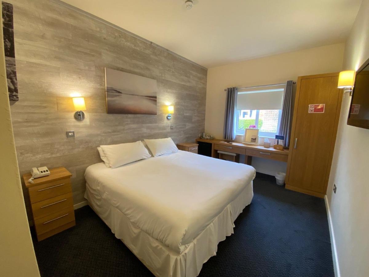 Dudsbury Golf Club - Hotel And Spa 펀다운 외부 사진