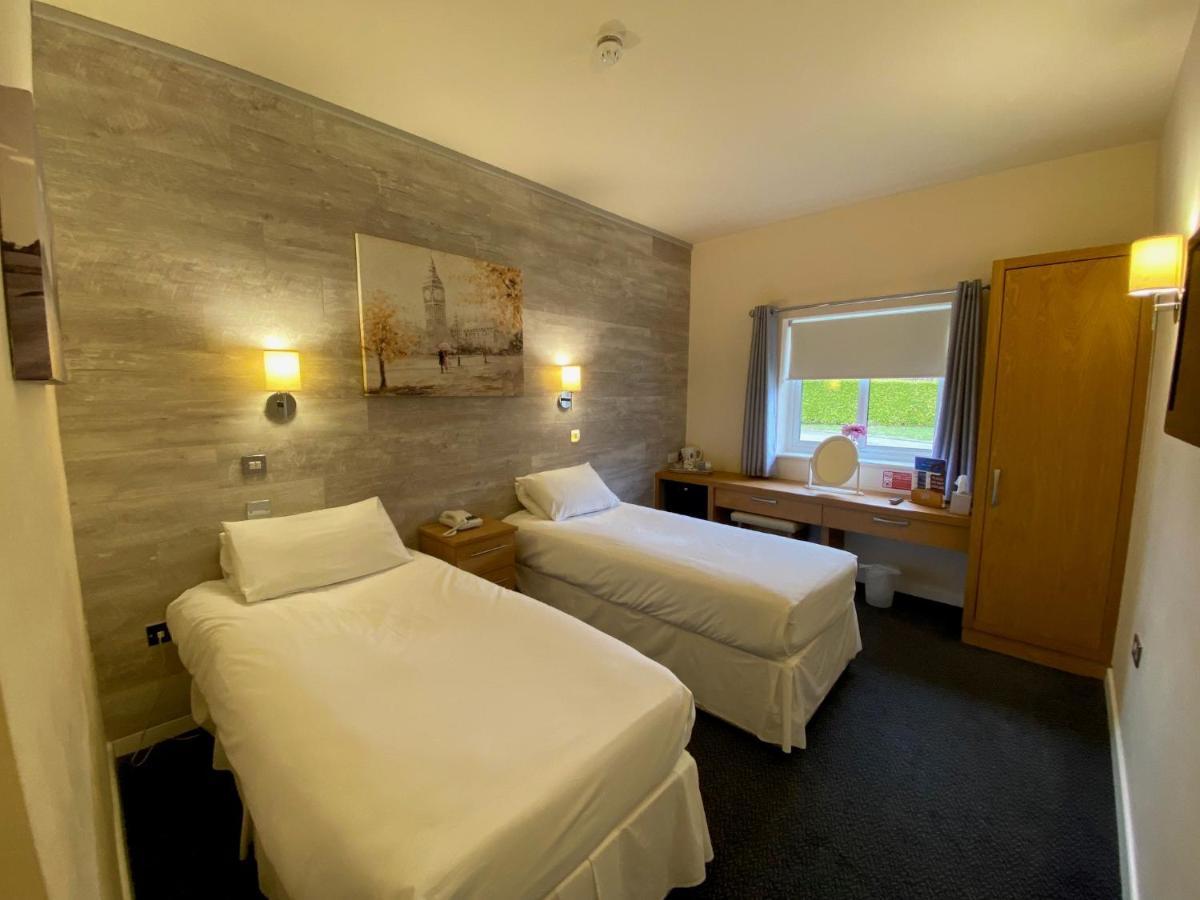 Dudsbury Golf Club - Hotel And Spa 펀다운 외부 사진