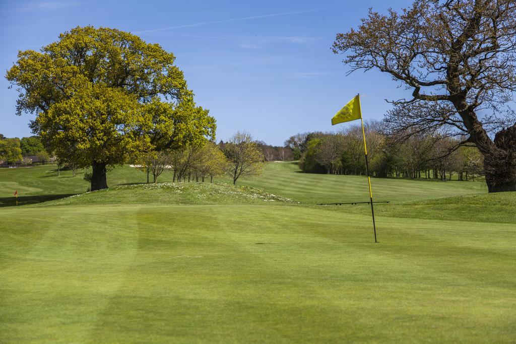 Dudsbury Golf Club - Hotel And Spa 펀다운 외부 사진